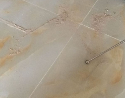 宣化瓷砖空鼓维修公司分享粘合剂选择不当在瓷砖铺贴过程中可能导致以下问题